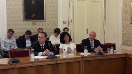 Пенсионните фондове, емитентите на БФБ: Какви ще са приоритетите на зам.-председателите на КФН