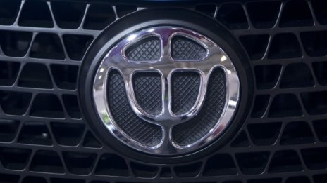 BMW увеличава дела си в своето съвместно предприятие в Китай до 75%