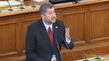 Христо Иванов: Нямаме право да тласкаме страната към още повече хаос