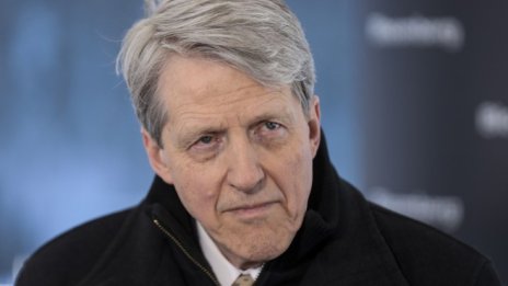 Робърт Шилер: Има значителен шанс за рецесия в САЩ
