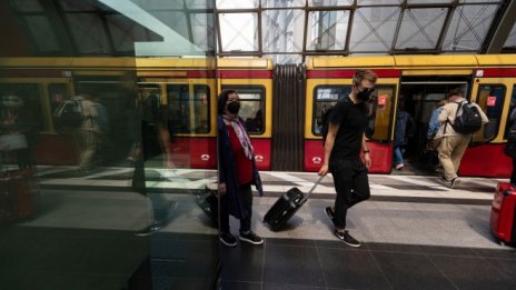 Дори и най-песимистичните прогнози на ЕЦБ може да се окажат твърде оптимистични