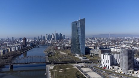 ЕЦБ гледа с тревога към проблемите на имотния сектор в Европа
