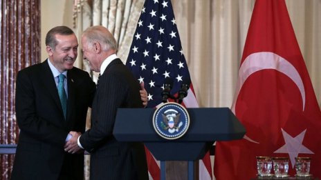 Как Байдън и Ердоган могат да сложат край на турско-американския конфликт?
