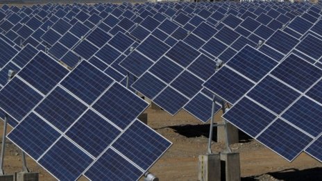 Китайска компания планира изграждането на фабрика за полисилиций в Синдзян