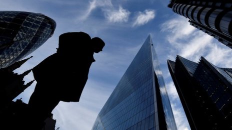Сделката на Мей за Brexit не е добра новина за британския финансов сектор