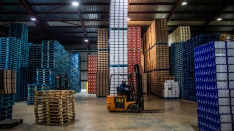 Германският частен сектор показа устойчивост преди по-строгите блокади