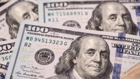 JPMorgan: Инвеститорите да бъдат предпазливи със залозите срещу долара