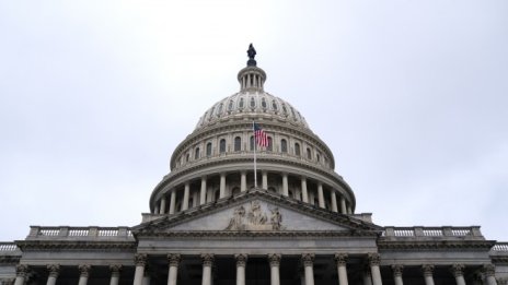 Сенатът гласува инфраструктурен пакет за 550 млрд. долара	