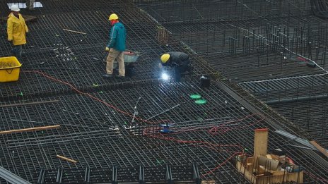 Очаквани проблеми с поръчки влошават оптимизма на бизнеса в края на лятото