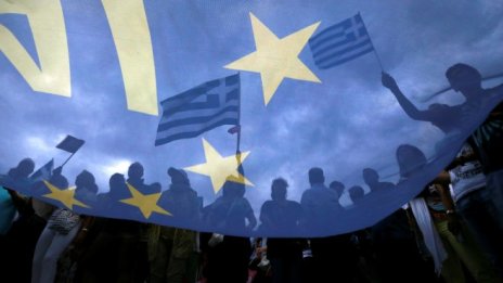 Гърция се готви да напусне спасителната програма, но все още я чакат трудности
