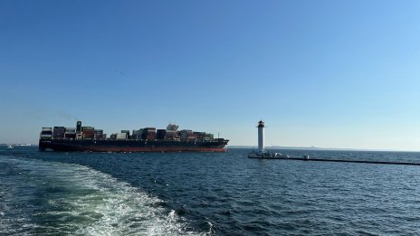 Първият кораб по хуманитарния коридор на Украйна в Черно море вече е в Истанбул