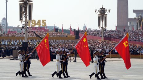 Ако Китай целеше да подразни Доналд Тръмп със своя парад, то изглежда планът успя