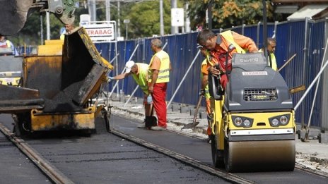 Забавянето на европроектите спъва строителния бранш