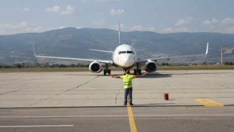Три кандидата искат концесията на летище Пловдив 