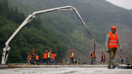 Над 2 млрд. лева ще струва доизграждането на магистрала "Хемус"