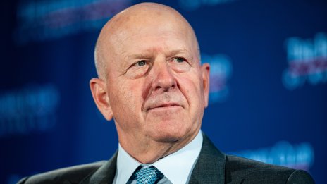 Възнаграждението на шефа на Goldman Sachs расте през 2025 г. с 20,5% до 47 млн. долара