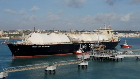 Япония ще инвестира 14 млрд. долара в проекти за втечнен газ в Африка