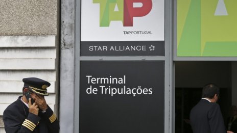 Португалската държава поема контрола над авиокомпания TAP
