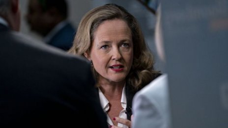 Колко подходяща кандидатура за председател на Еврогрупата е Надя Калвиньо?