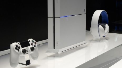 Sony отчита рекордни продажби на PlayStation 4