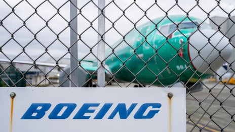 Fitch промени перспективата на Boeing на "стабилна"