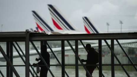 Авиокомпаниите ще плащат повече за замърсяването заради новите разпоредби в ЕС