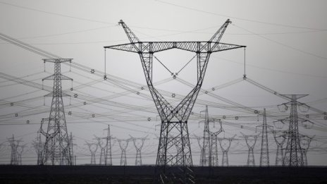 Базовите централи намаляват дела си в производство на ток в България