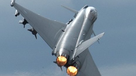 САЩ загуби в Индия най-голямата поръчка за изтребители през последните 15 г.