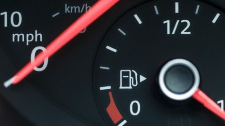 Великобритания ще декарбонизира тежкотоварния транспорт до 2040 г.