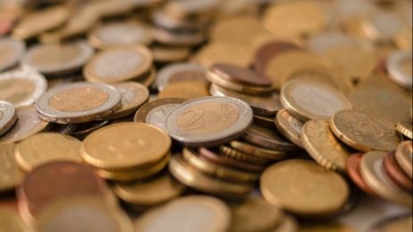 Кабинетът отпусна 35 млн. лв. на общините за подобряване на пътища