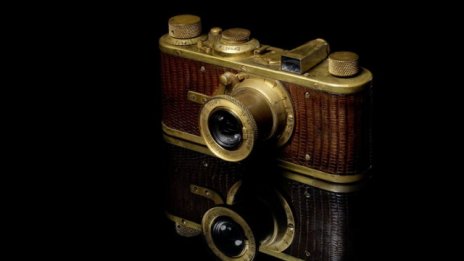 Уникален фотоапарат Лайка бе продаден за почти 1 млн. долара 