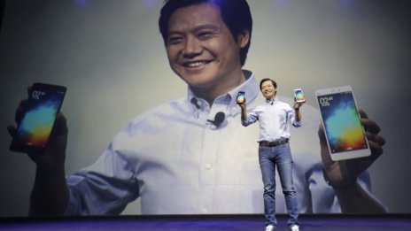 Копира ли Xiaomi конкурента си Apple?