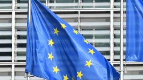 Парите - новото оръжие на ЕС срещу Полша и Унгария за върховенството на закона