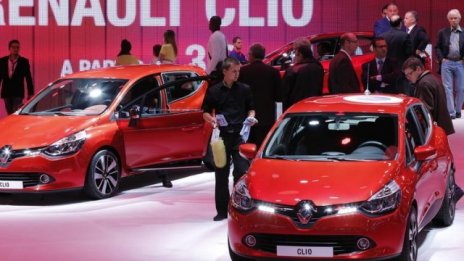 Печалбата на Renault намаля с 15% въпреки продажбата на дела ѝ във Volvo