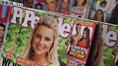 Time Warner търси купувач за списанията си