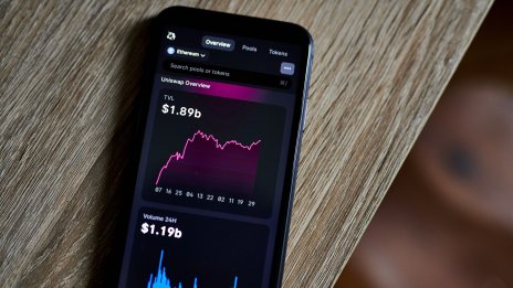 Децентрализираните криптоборси губят позиции заради свиващия се пазар