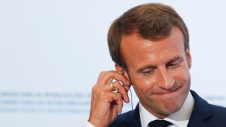 Популярността на Макрон е нараснала въпреки сканала с шефа на охраната му