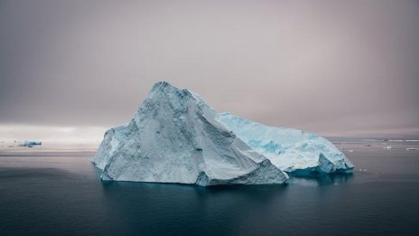 Топенето на арктическите ледове открива нови маршрути за подводни кабели
