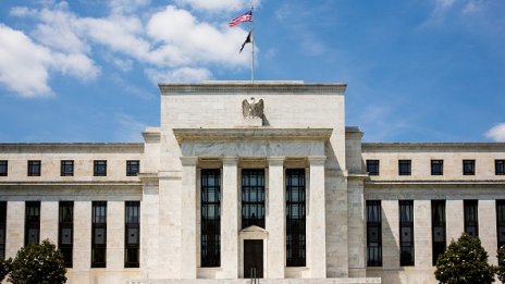Федералният резерв реално възобнови количественото облекчаване