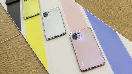 Китай насочва пазара на смартфони към най-лошата му година от над десетилетие 