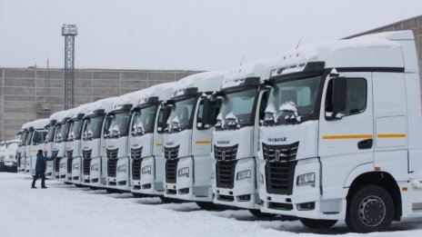 Daimler прекратява сътрудничеството си с руската „Камаз“ заради Украйна