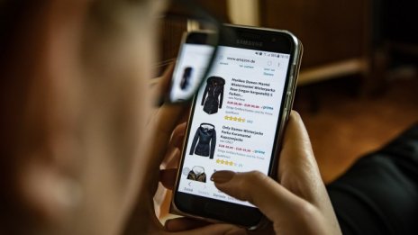 Онлайн пазаруването на мода у нас расте с 44% за година