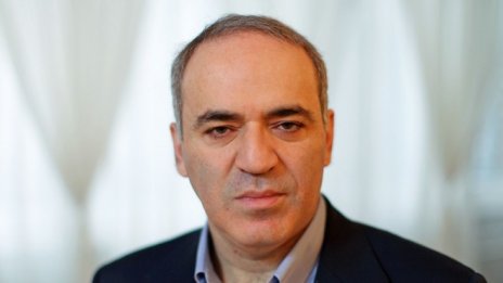 Гари Каспаров: Шрьодер трябва да бъде съден за съучастие
