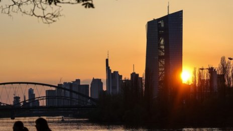 Войната в Украйна отново отложи прогнозите за лихвени покачвания