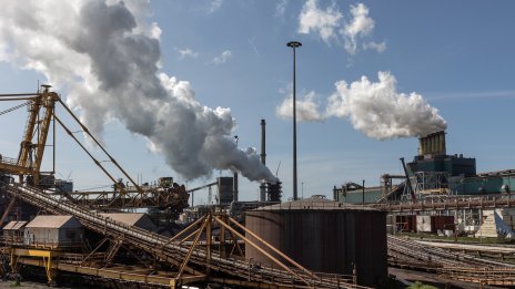 Печалбата на Tata Steel изостава от прогнозите заради разходите за преструктуриране