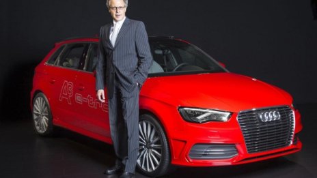Audi посочи вратата на един от шефовете си