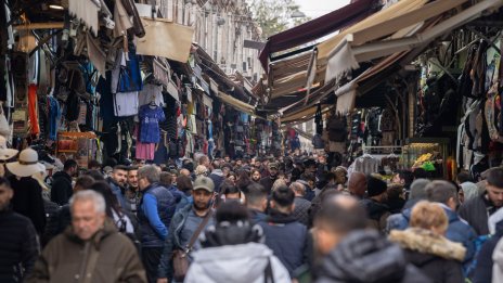 Инфлацията в Турция се ускорява до малко под 70% през април