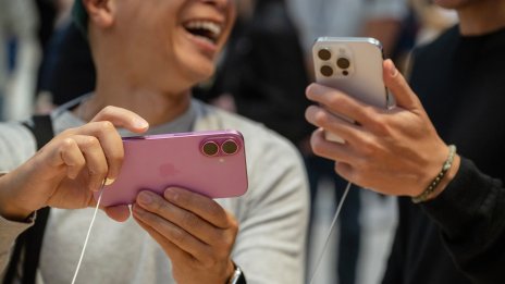 Защо мечтата на Доналд Тръмп за произведен в САЩ iPhone няма как да се сбъдне