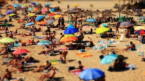 Ангелкова очаква акциите по морето да се отразят и на следващия летен сезон