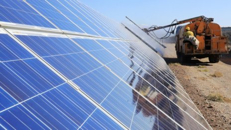 Слаб ръст на британската индустрия